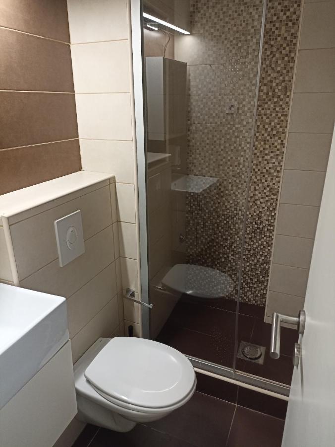 Alex 3 Apartment Белград Екстериор снимка