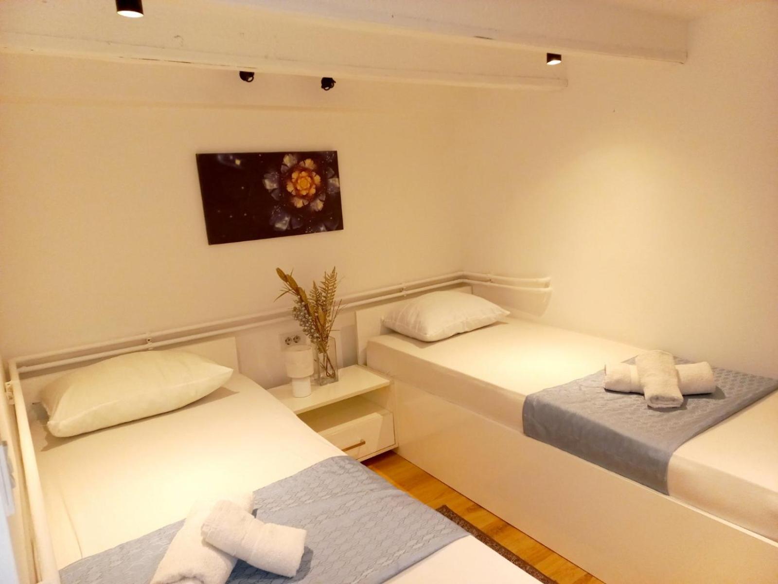 Alex 3 Apartment Белград Екстериор снимка